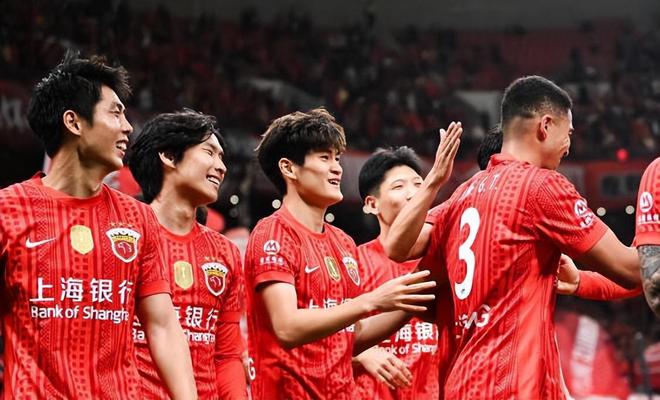 喜讯！两名亚冠新援也来到上港与国安现场观战，值得期待